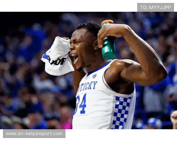 米兰7000万中锋试训视频走红，球迷炸锅