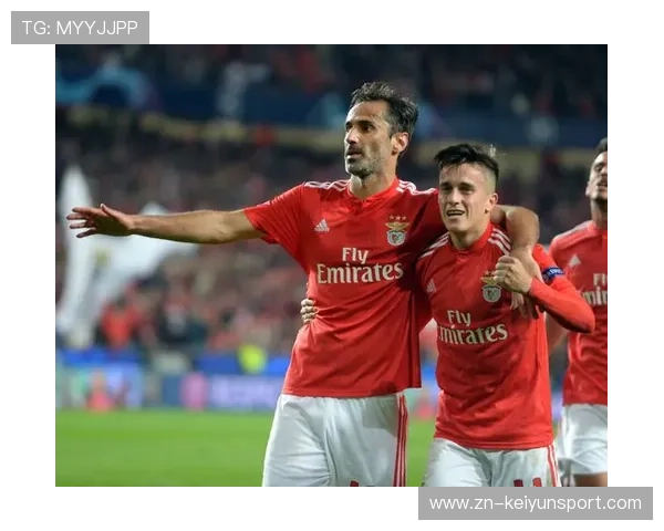 本菲卡快速分边不断增加威胁：边路进攻的现代战术解码